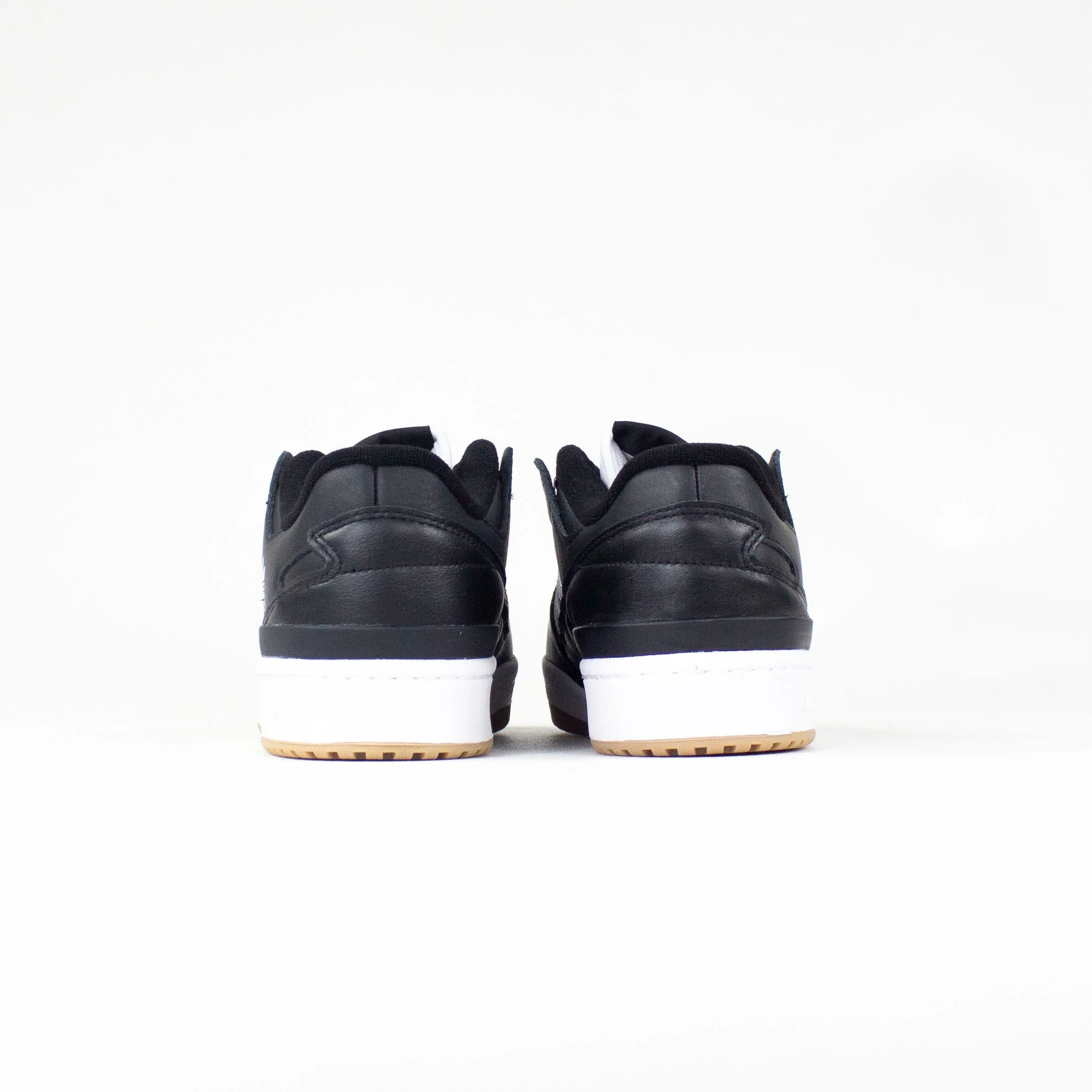 Adidas Forum 84 Low ADV Shoes - Core Black / Core White / Core White - Image 4