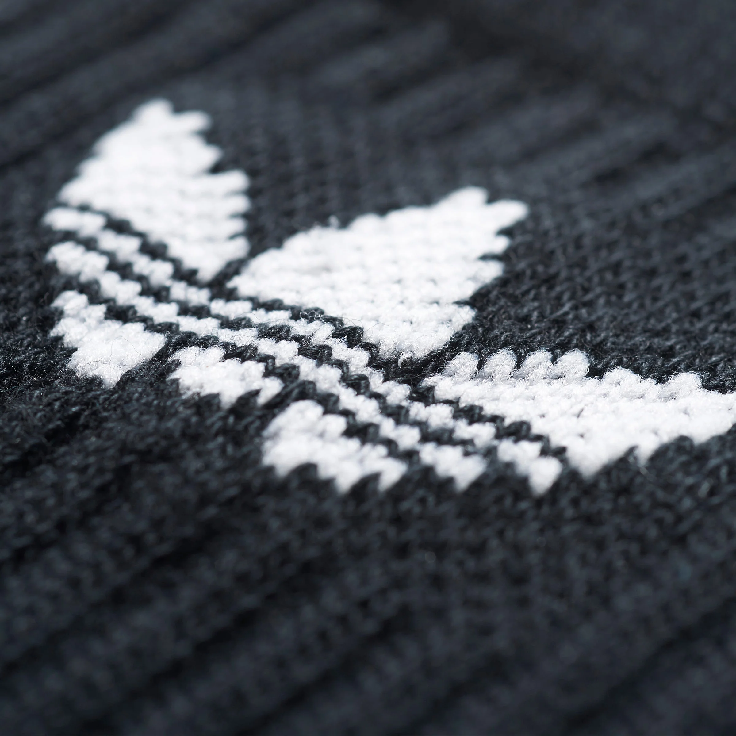 Adidas Originals Solid 3 Pack Crew Socks - Black / White (S21490) - Image 3
