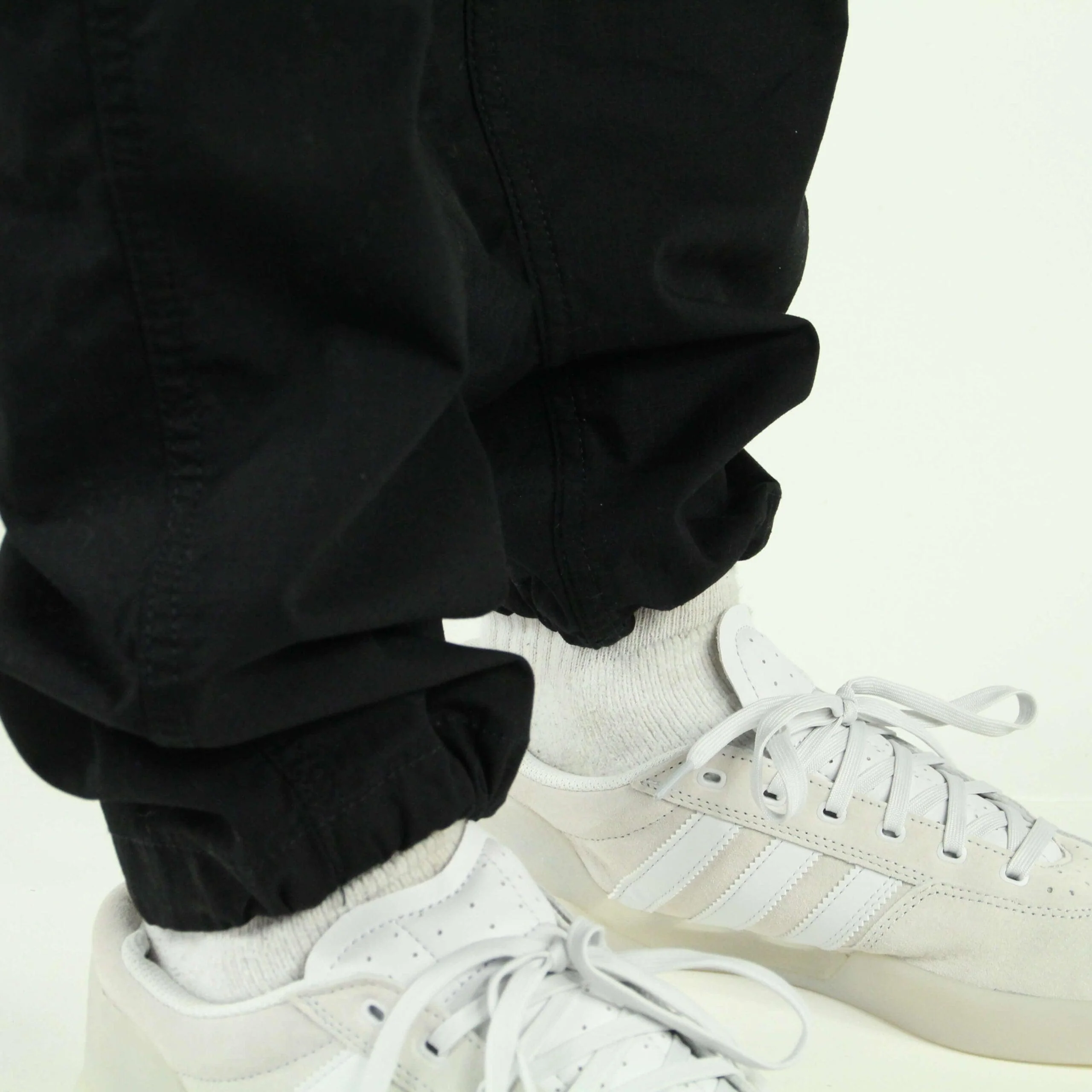 Carhartt WIP Aviation Pant - Black - Image 11