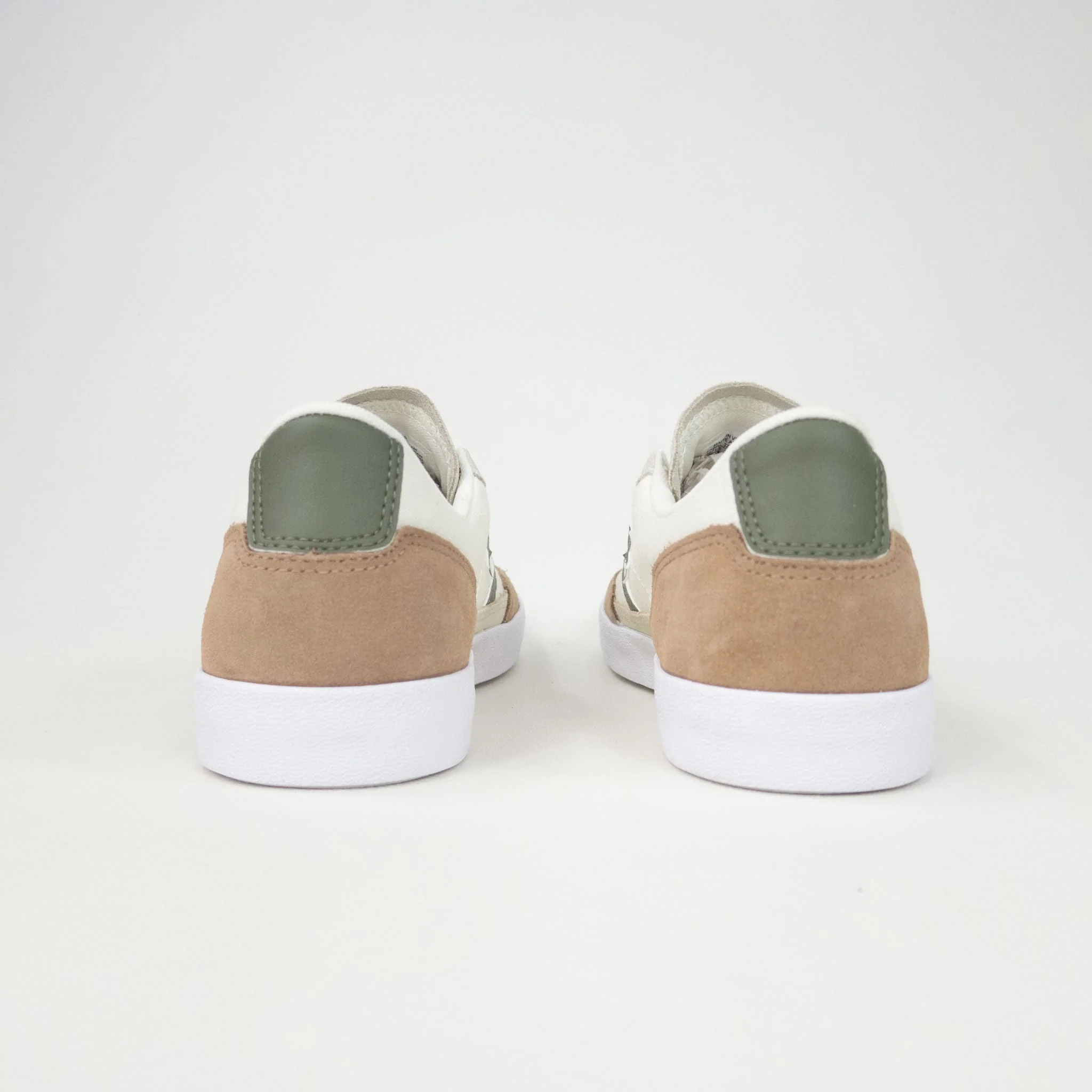 Converse Net Star Classic Shoes - White / Green - Image 4