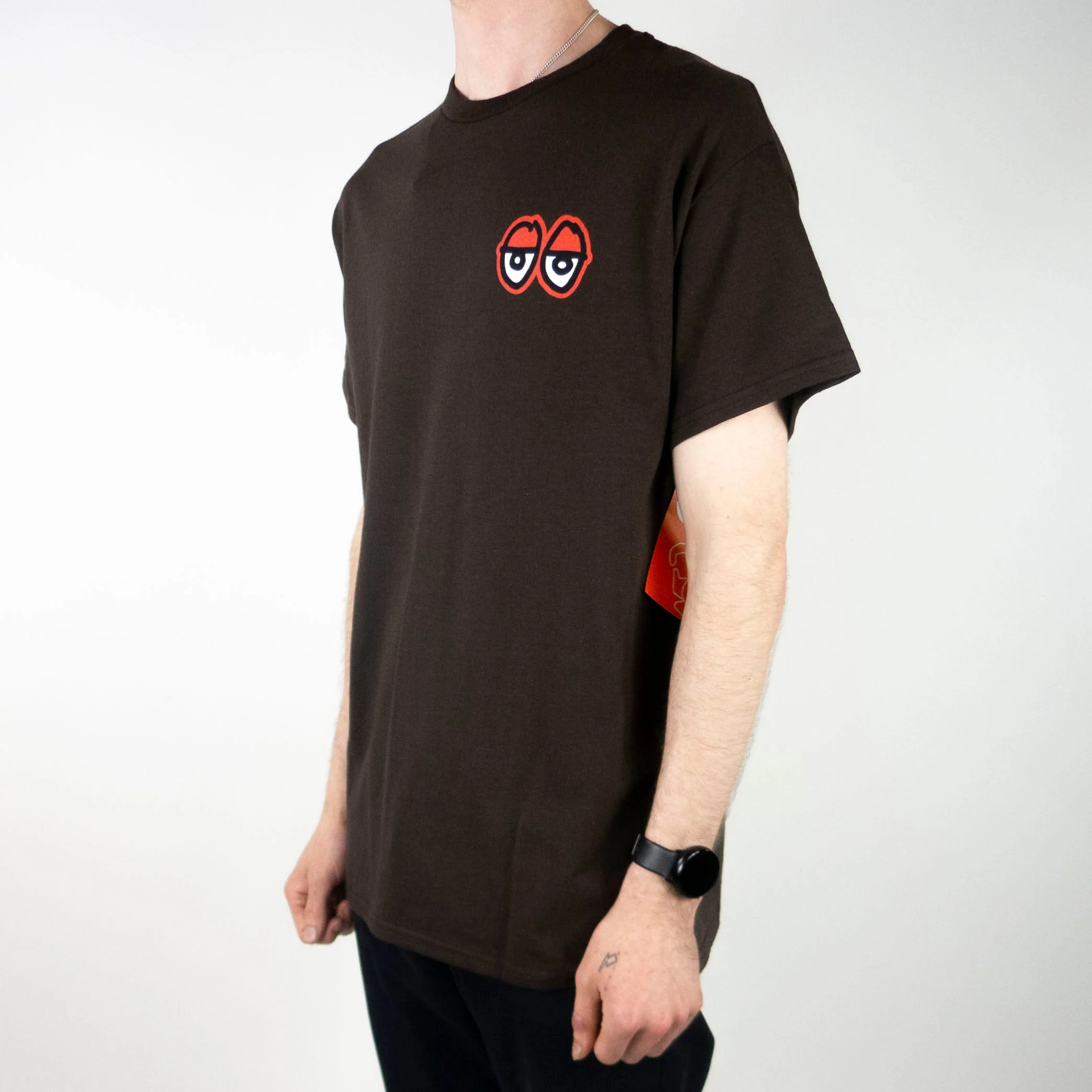 Krooked Strait Eyes T-Shirt - Dark Chocolate / Red - Image 3