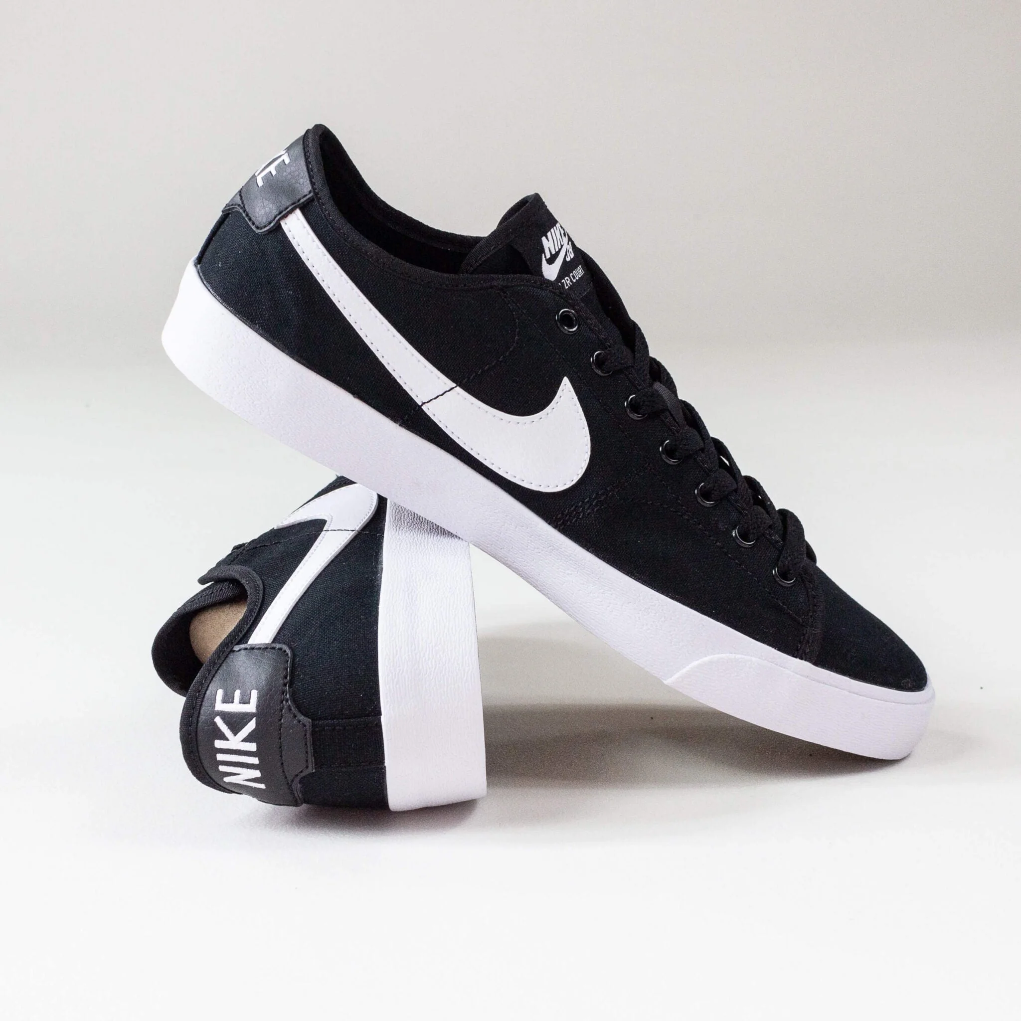 Nike SB Blazer Court Shoes- Black / White (002) - Image 3