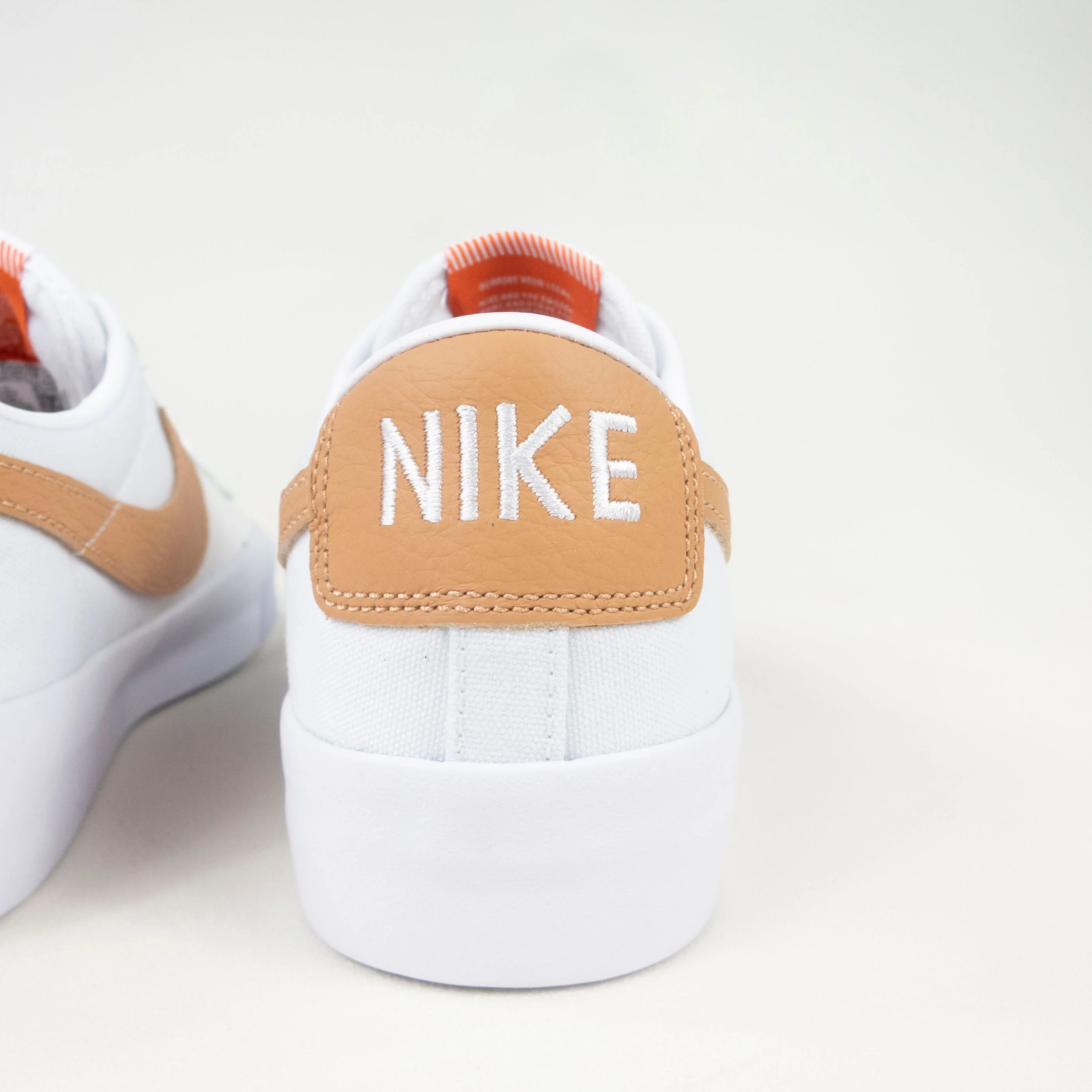Nike SB Blazer Low GT Shoes - White / Lt Cognac-White-Lt Cognac (100) - Image 5