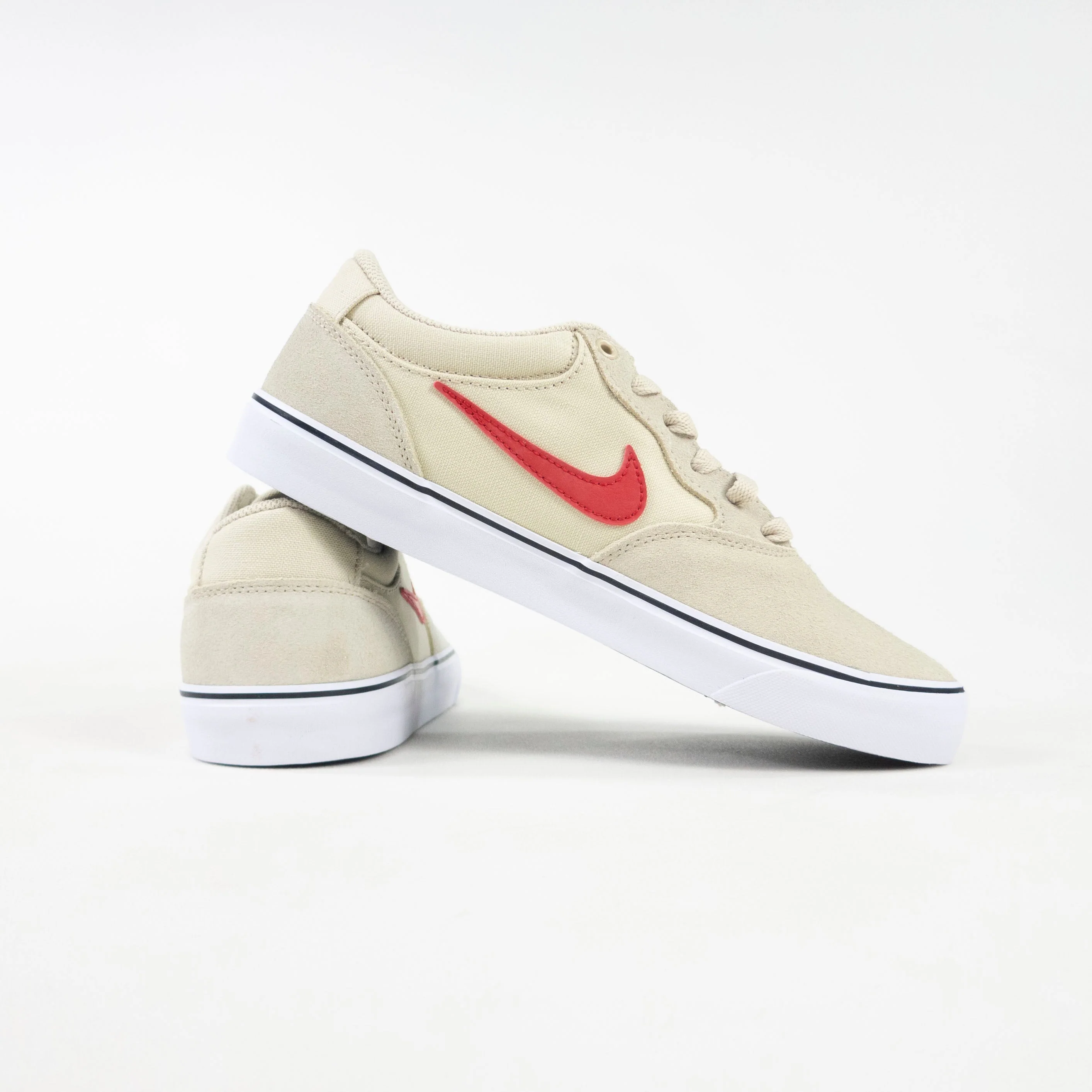 Nike SB Chron 2 Skate Shoes - Rattan/University Red-Rattan-Sail (202) - Image 5