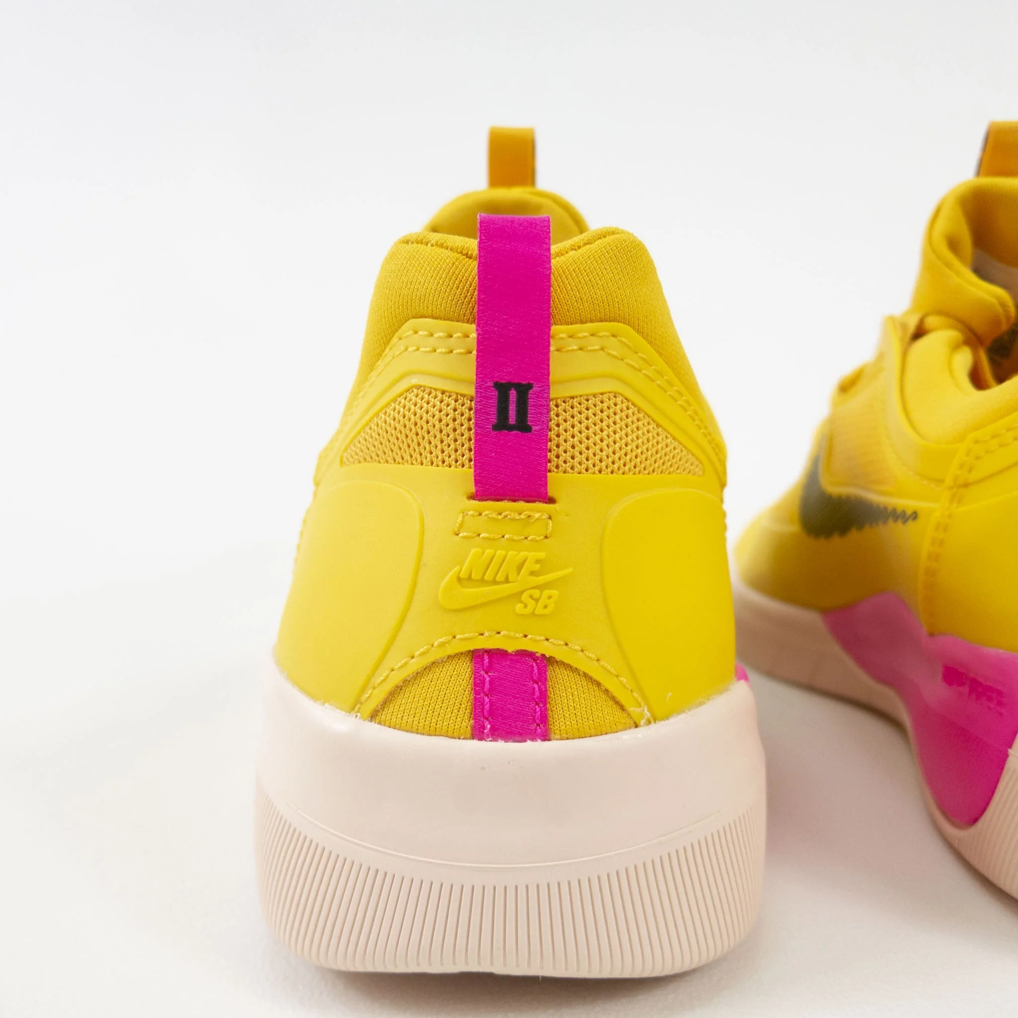 Nike SB Nyjah Free 2 Shoes - Pollen/Black-Pink Blast (700) - Image 5
