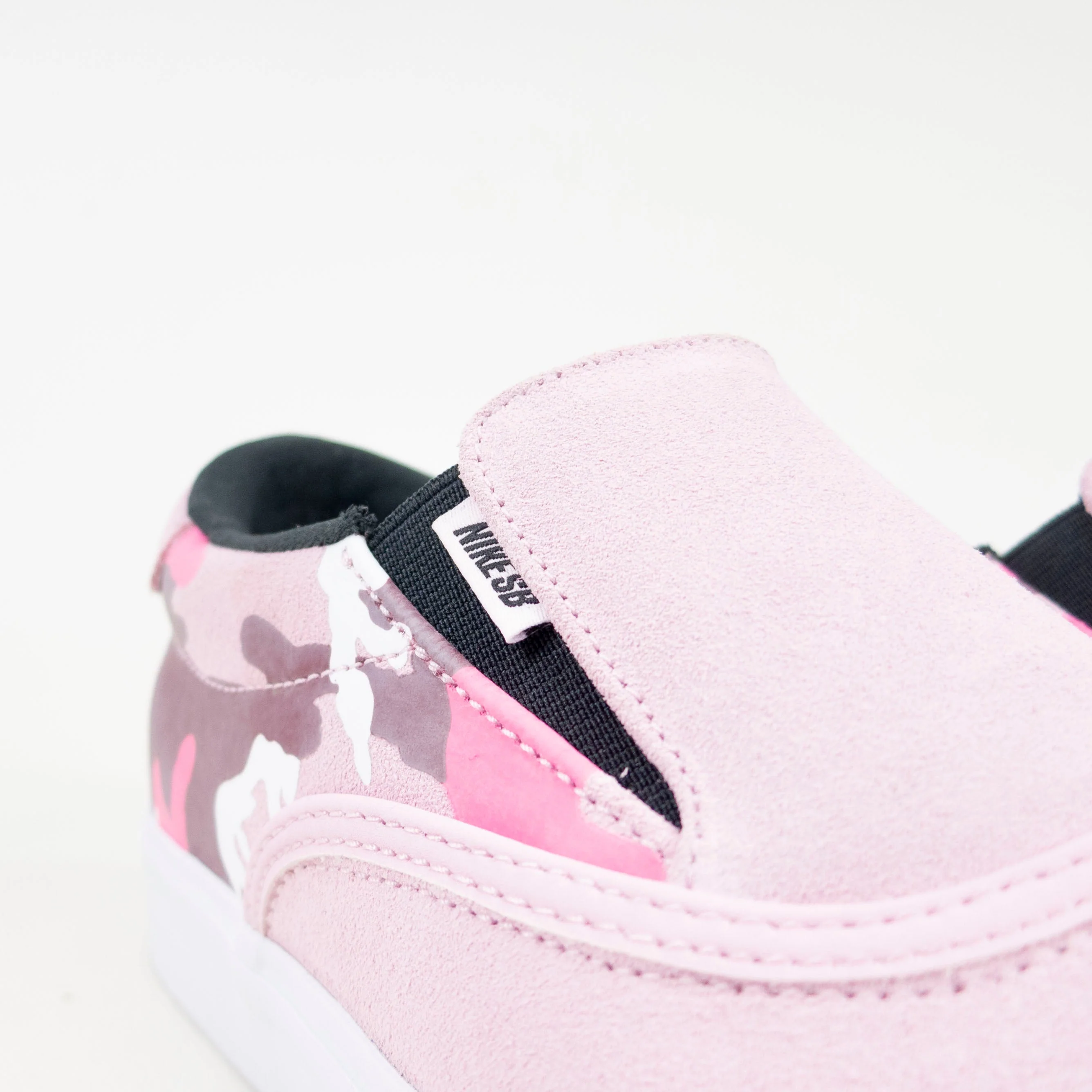Nike SB x Leticia Bufoni Zoom Verona Slip On Shoes - Prism Pink/Team Red-Pinksicle-White - Image 3