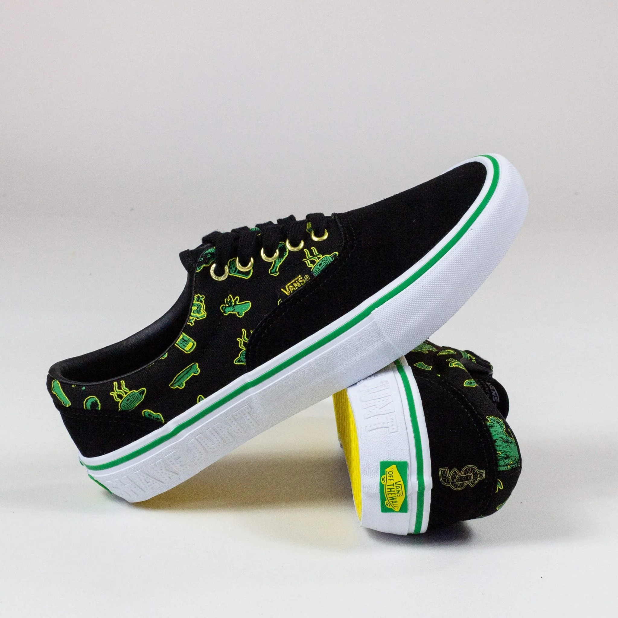 Vans Era Pro Shake Junt Shoes- Black / White - Image 4