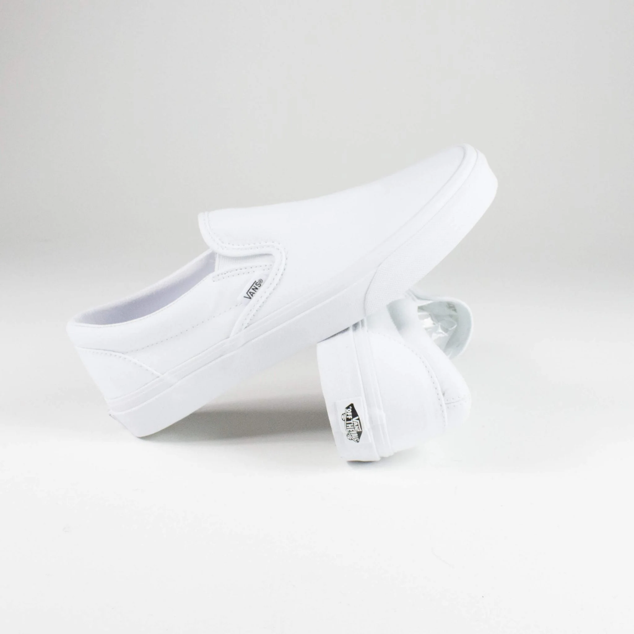 Vans Slip-On Shoe- True White - Image 3